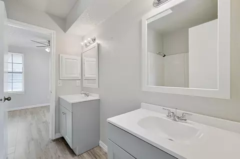 8005 Rothington Rd #11-17, Dallas, TX 75227