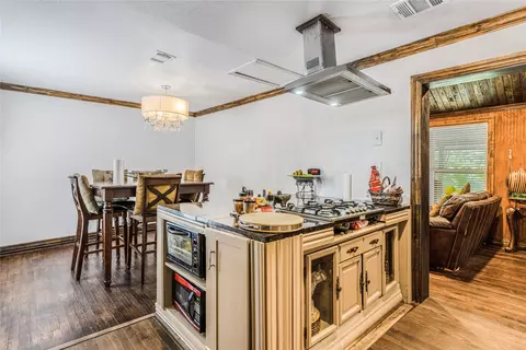 548 Elston Dr, Dallas, TX 75232