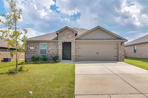 904 Sidesaddle Ct, Royse City, TX 75189