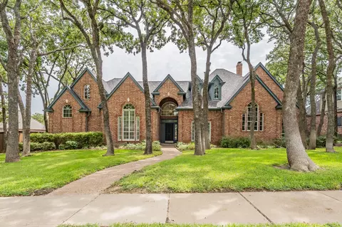 707 Richmond Ln, Keller, TX 76248