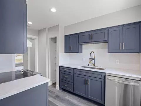 1142 Deerwood Dr, Dallas, TX 75232