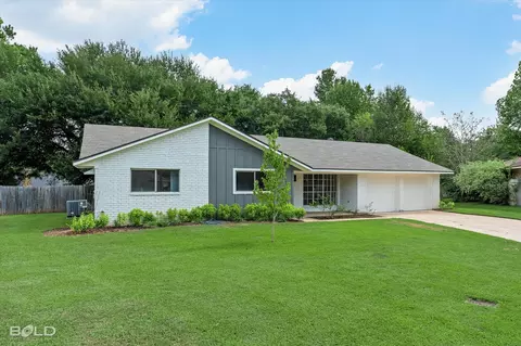 3118 Woodhue Cir, Haughton, LA 71037