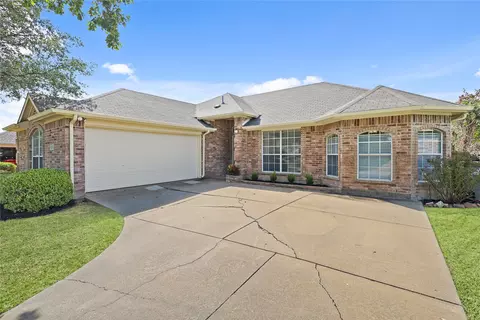 3206 Creekside Dr, Sachse, TX 75048
