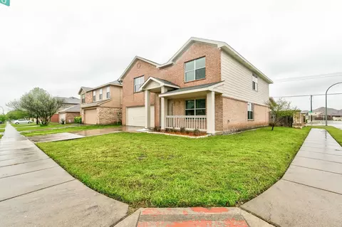 9729 Manassas Rd, Fort Worth, TX 76177