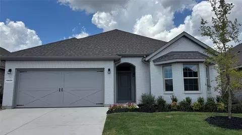 15032 Green Bluff Dr, Hudson Oaks, TX 76087