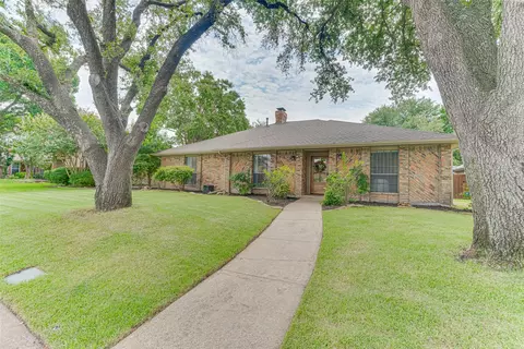 6122 White Rose Trl, Dallas, TX 75248