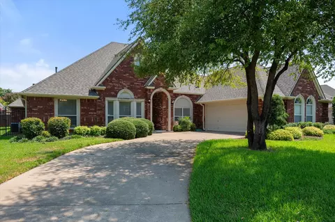 1017 Brook Arbor Dr, Mansfield, TX 76063