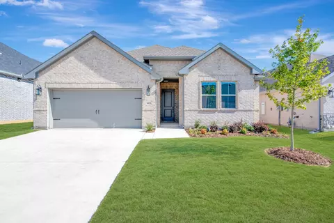 3615 Arrowhead Ln, Sherman, TX 75092