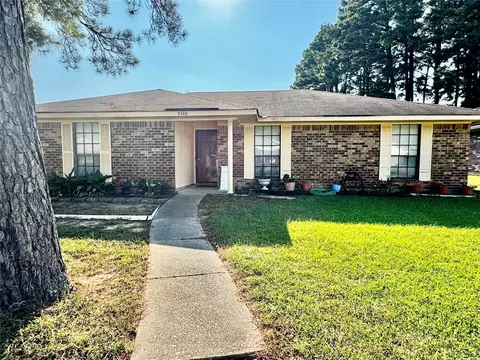 9348 Crooked Creek Dr, Shreveport, LA 71118