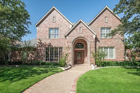 6613 Crown Forest Dr, Plano, TX 75024