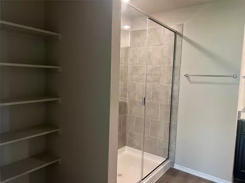 Bath - 2717 Cyprian Rd, Lorena, TX 76655 photo 1 of 2