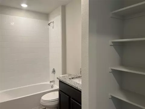 Bath - 2717 Cyprian Rd, Lorena, TX 76655 photo 2 of 2
