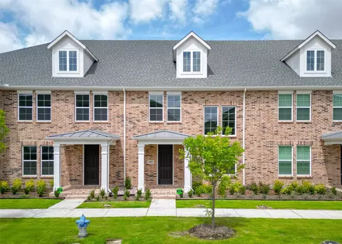 8917 Scarp Hill Ln, Frisco, TX 75035