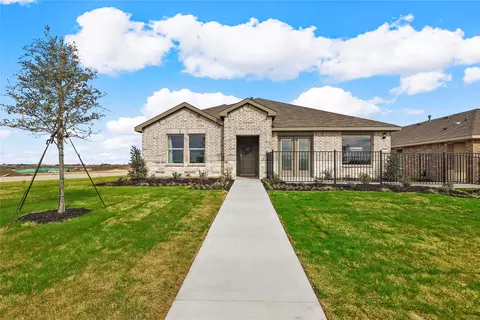13598 Gunsmoke Ln, Cresson, TX 76035