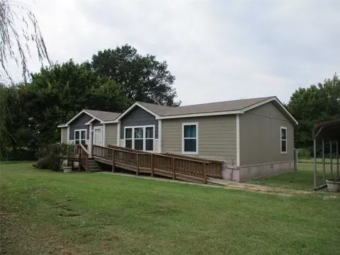 260 Rs County Road 3231, Emory, TX 75440