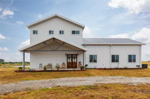 7244 N Hickory Rd, Krum, TX 76249