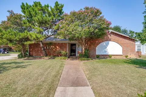 3406 Quail Crest Ct, Arlington, TX 76014