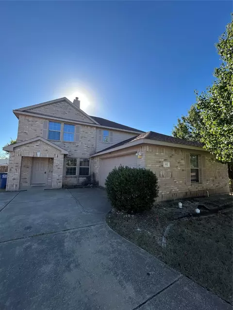 332 Bob White Dr, Red Oak, TX 75154