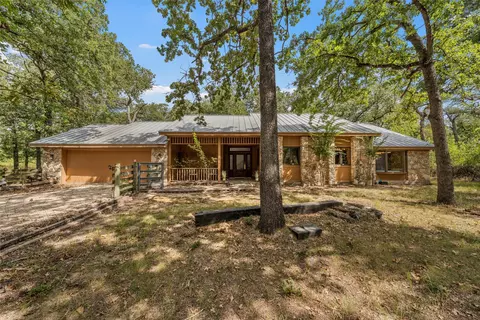 13677 Mills Ln, Holland, TX 76534