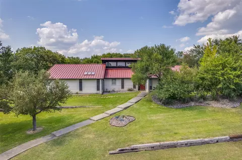 101 Devon Ct, Weatherford, TX 76087