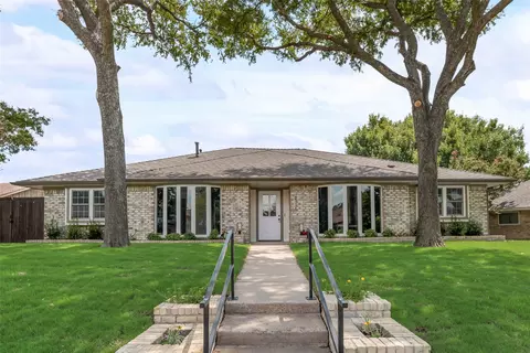 2514 Parkhaven Dr, Plano, TX 75075