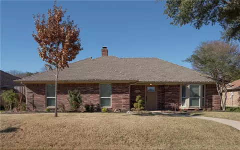 123 Mesquitewood St, Coppell, TX 75019