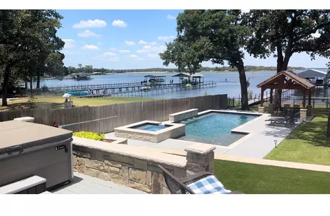6572 Wells Burnett Rd, Fort Worth, TX 76135