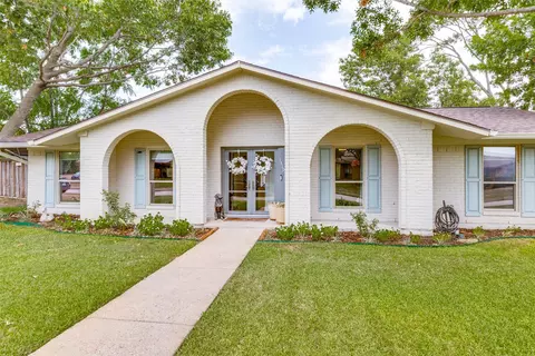 1519 Richland Dr, Richardson, TX 75081