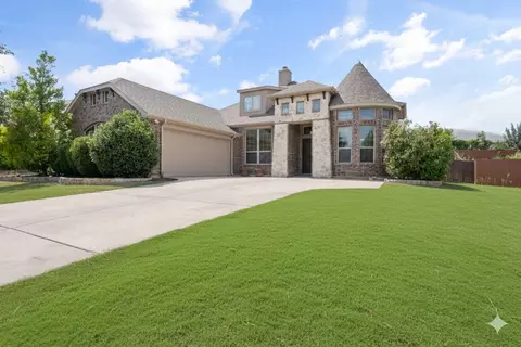 701 Edgewood Dr, Desoto, TX 75115