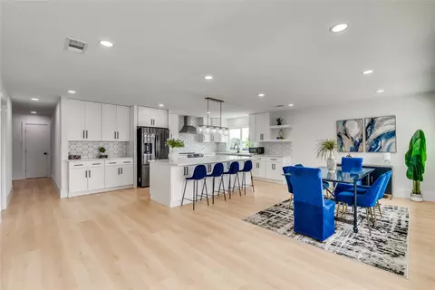 1701 Chesterfield Dr, Carrollton, TX 75007