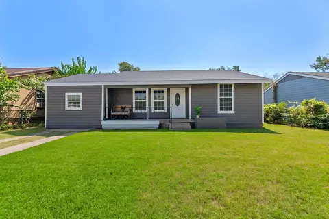 3009 Hatcher St, Fort Worth, TX 76105