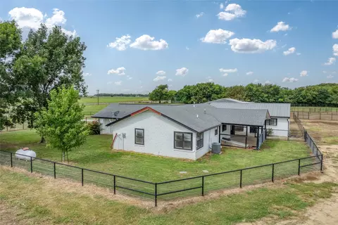 27403 State Highway 56, Whitesboro, TX 76273