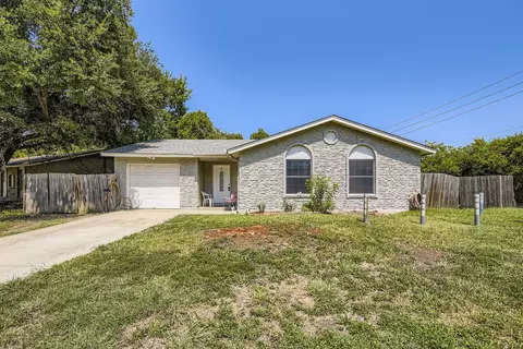1523 Rambler Rd, Arlington, TX 76014