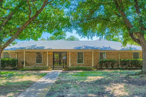 203 Whisenant Dr, Allen, TX 75013