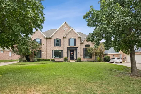 712 Ashleigh Ln, Southlake, TX 76092