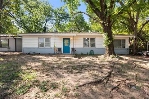 1704 Joyce St, Arlington, TX 76010