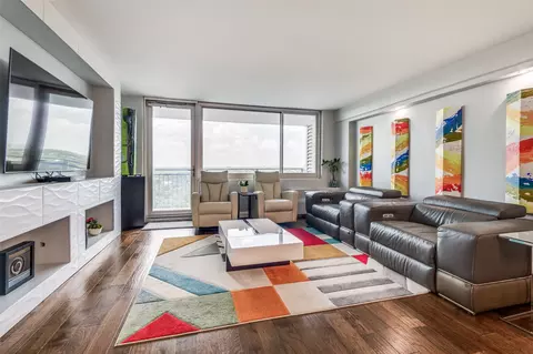 3883 Turtle Creek Blvd #1701, Dallas, TX 75219