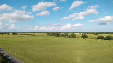1276 Dixie Rd, Whitesboro, TX 76273