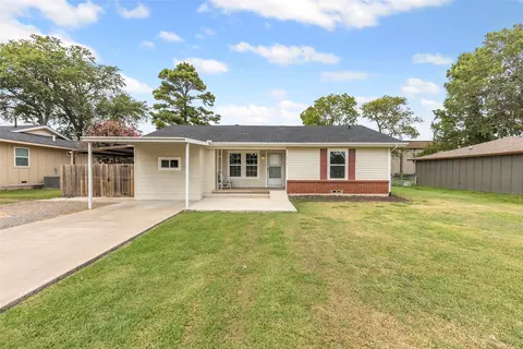 2812 Albert St, Greenville, TX 75401