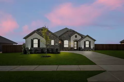 113 Grey Wolf Ct, Godley, TX 76044