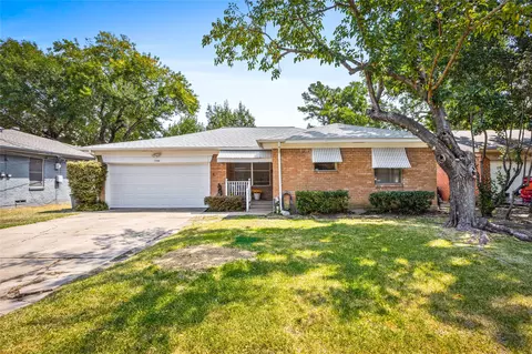 1330 N Rogers Rd, Irving, TX 75061