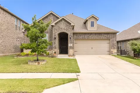 2409 Open Range Dr, Fort Worth, TX 76177