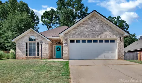 138 Satinwood Cir, Haughton, LA 71037