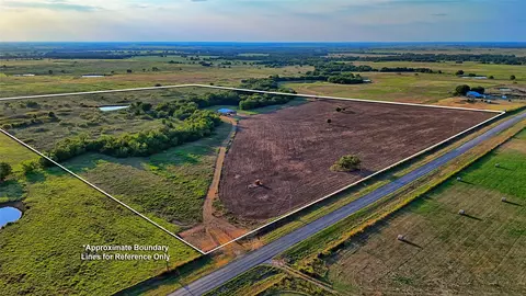 17273 Fm 103, Nocona, TX 76255