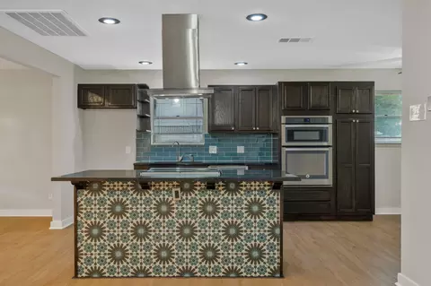 Kitchen - 1204 Elby St, Irving, TX 75061 photo 1 of 6