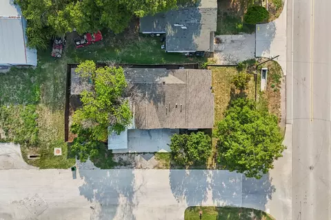 303 E 5th St, Justin, TX 76247