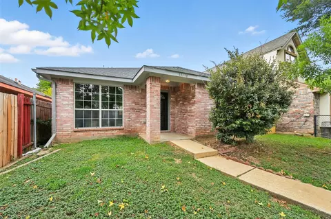 10640 Woodleaf Dr, Dallas, TX 75227