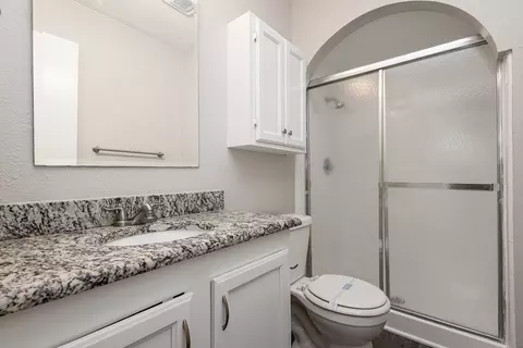 Bath - 1432 Whitehall Dr, Plano, TX 75023 photo 1 of 2