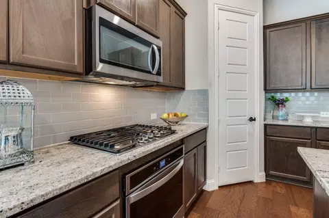 Kitchen - 1608 Grace Dr, Euless, TX 76039 photo 3 of 3