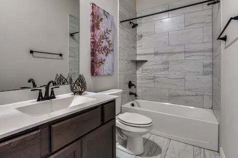 Bath - 1608 Grace Dr, Euless, TX 76039 photo 3 of 5